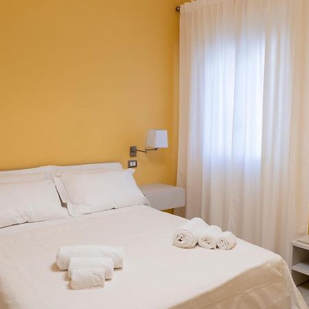 A Casa Dei Miei Hotel San Pietro Vernotico Bagian luar foto