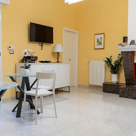 A Casa Dei Miei Hotel San Pietro Vernotico Bagian luar foto
