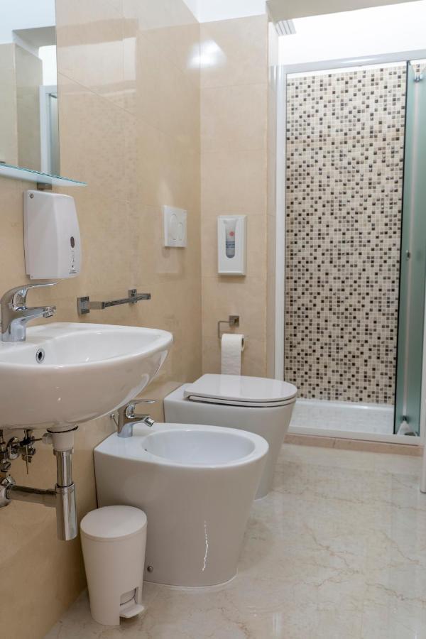 A Casa Dei Miei Hotel San Pietro Vernotico Bagian luar foto